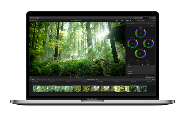 MacBook Pro mit Final Cut 10.4